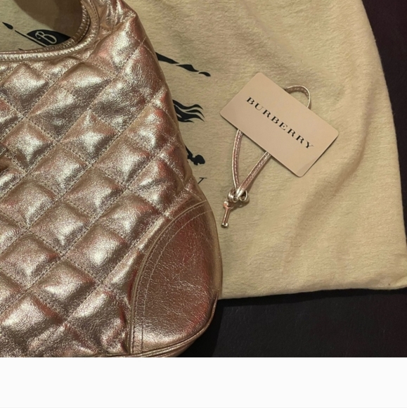 Designer BURBERRY Brooke Metallic Calfskin Quilted Hoxton Hobo - Picture 7 of 12